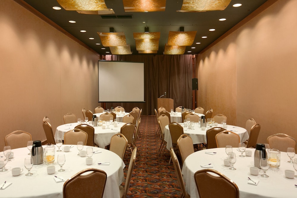 Harrah's Council Bluffs A Caesars Rewards Destination - photo 36
