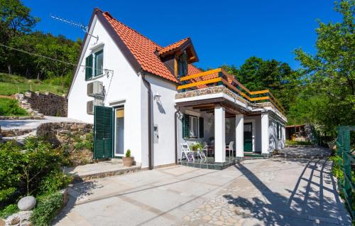 Lovely Home In Gornji Lopci With Wifi — 4-Star Luxury Hotel in Senj, Croatia