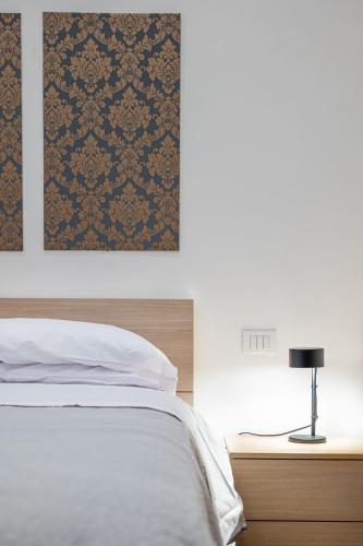 105 Apartments — 4-Star Luxury Hotel in Palermo, Italy