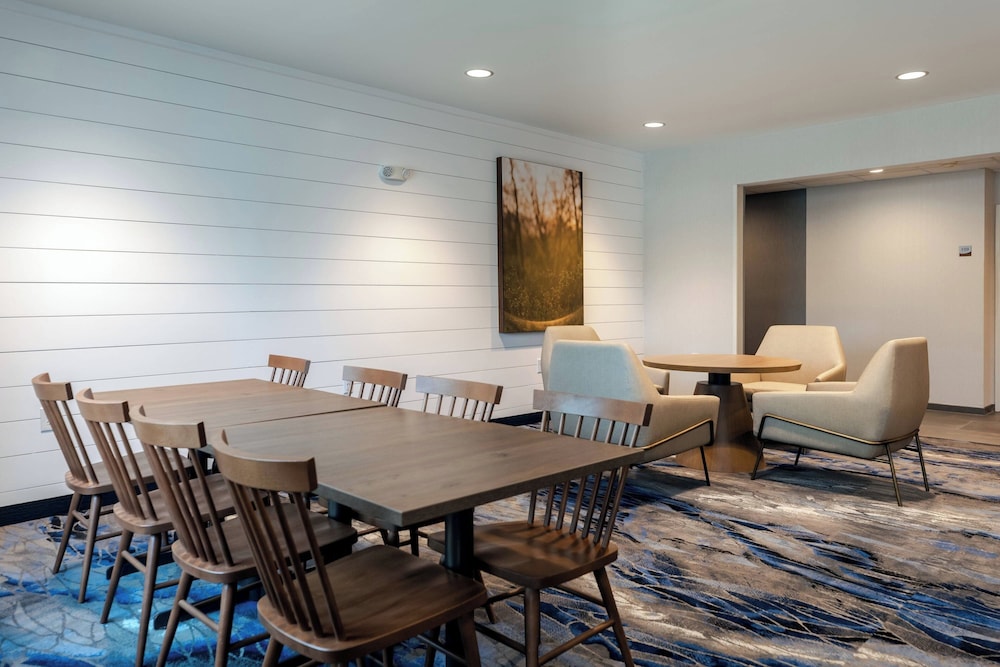Fairfield Inn By Marriott Savannah Airport - photo 2