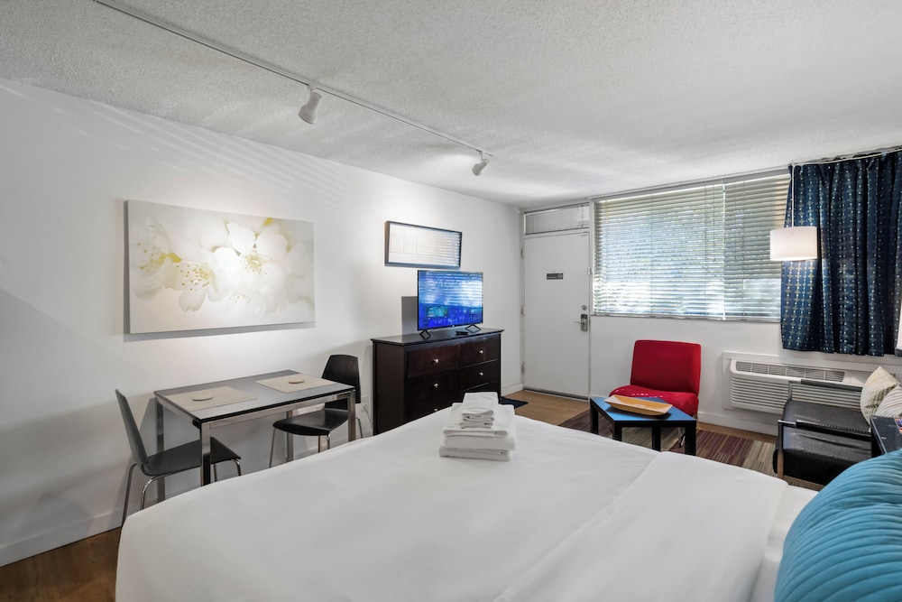 Studios On 25th by BCA Furnished Apts - photo 54