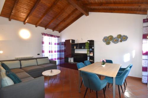 Shila House — 4-Star Luxury Hotel in Luino, Italy