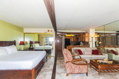 Ilikai Tower 1530 in Honolulu, United States