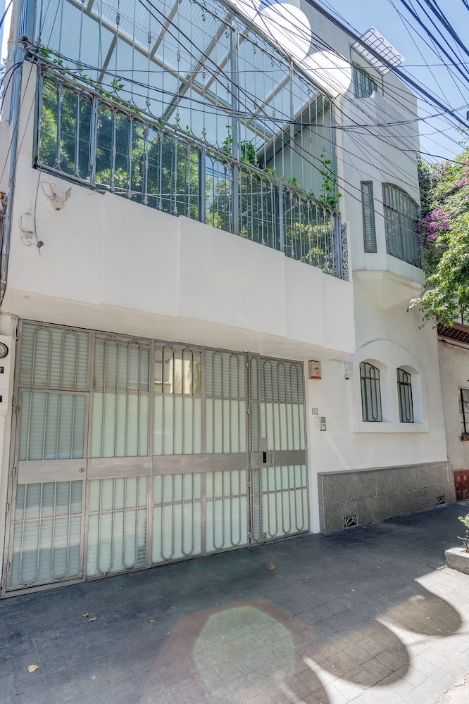 Condesa House — 4-Star Luxury Hotel in Mexico City, Mexico
