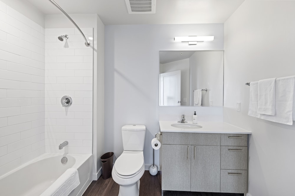 Placemakr Marymount Ballston - photo 61