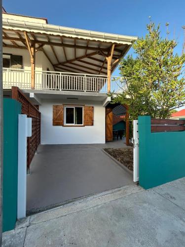 Les Âmes Claires 2 in Unknown City, Guadeloupe