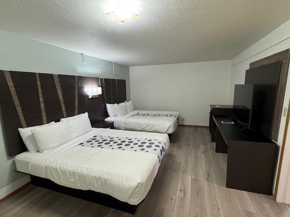 Hotel 191 Moab - photo 24