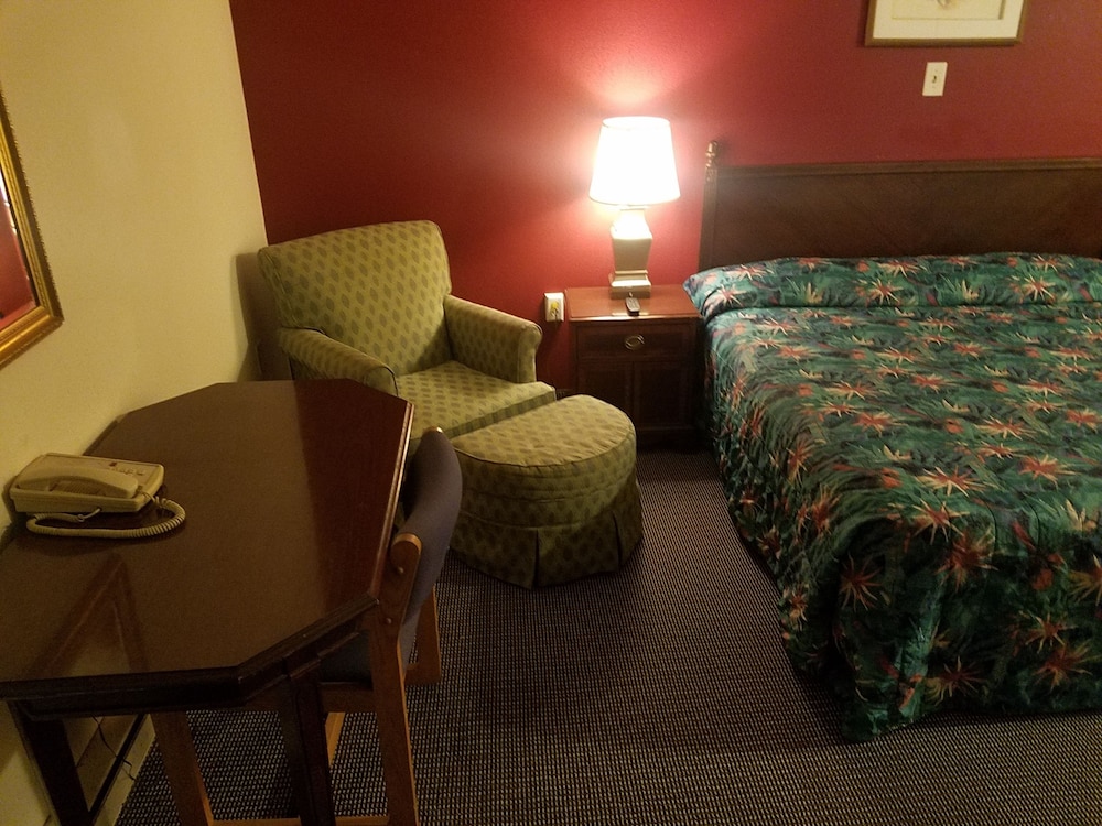 Maplehurst Motel - photo 15
