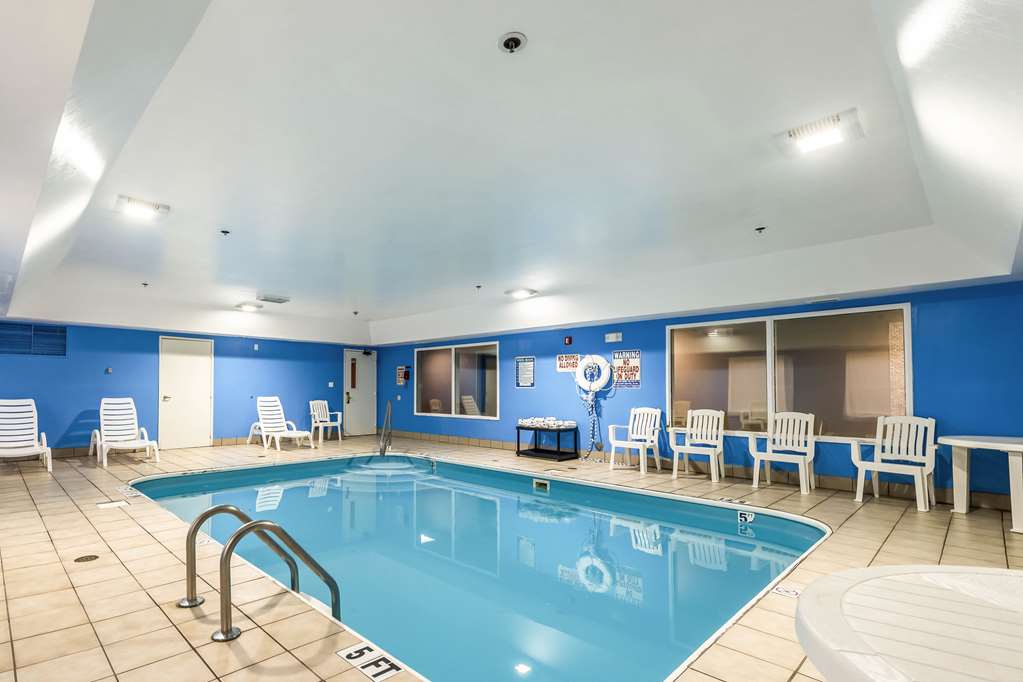 Comfort Inn & Suites Dayton Northwest Englewood - photo 24
