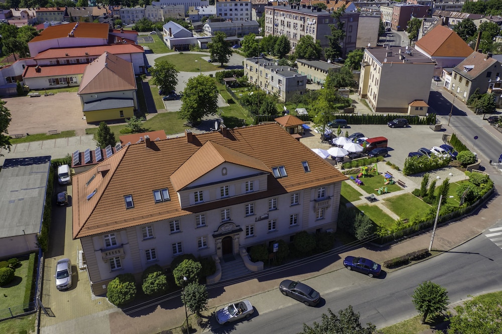Hotel Libero - carbon neutral hotel in Milicz