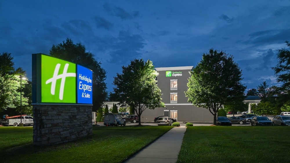 Holiday Inn Express & Suites Charlotte Southeast Matthews by IHG - photo 14