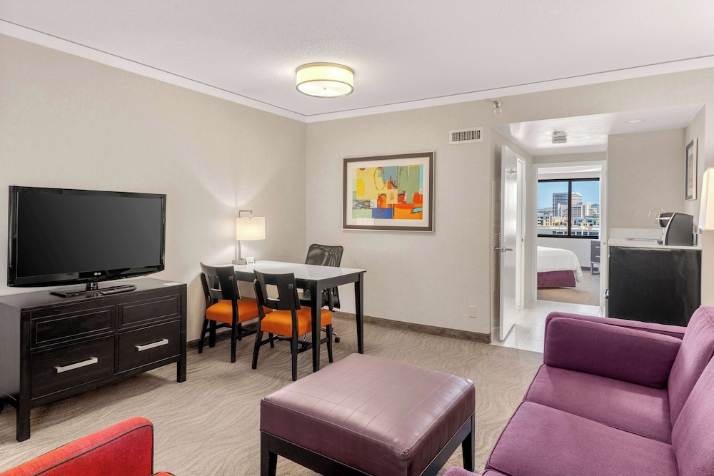 Embassy Suites by Hilton Irvine Orange County Airport - photo 29