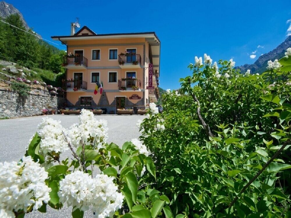 Hotel Valentino — hotel in Bionaz