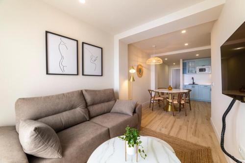 Edificio Mexico in Roquetas De Mar, Spain