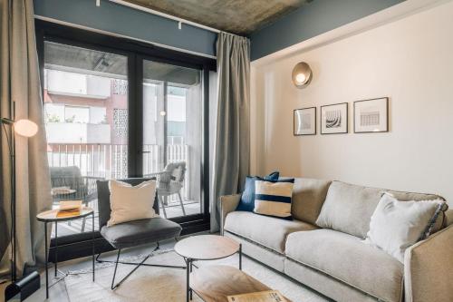 Fontainhas 1 bedroom balcony in Santo Antonio — 4-Star Luxury Hotel in Lisbon, Portugal