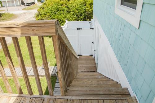 Sunkissed 2 by Oak Island Accommodations - photo 17