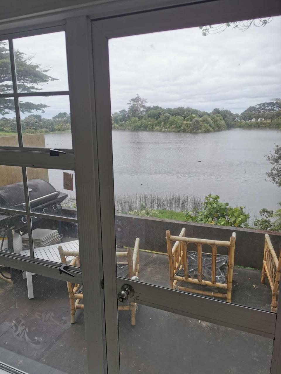 Barbwire Bach in Opunake, New Zealand