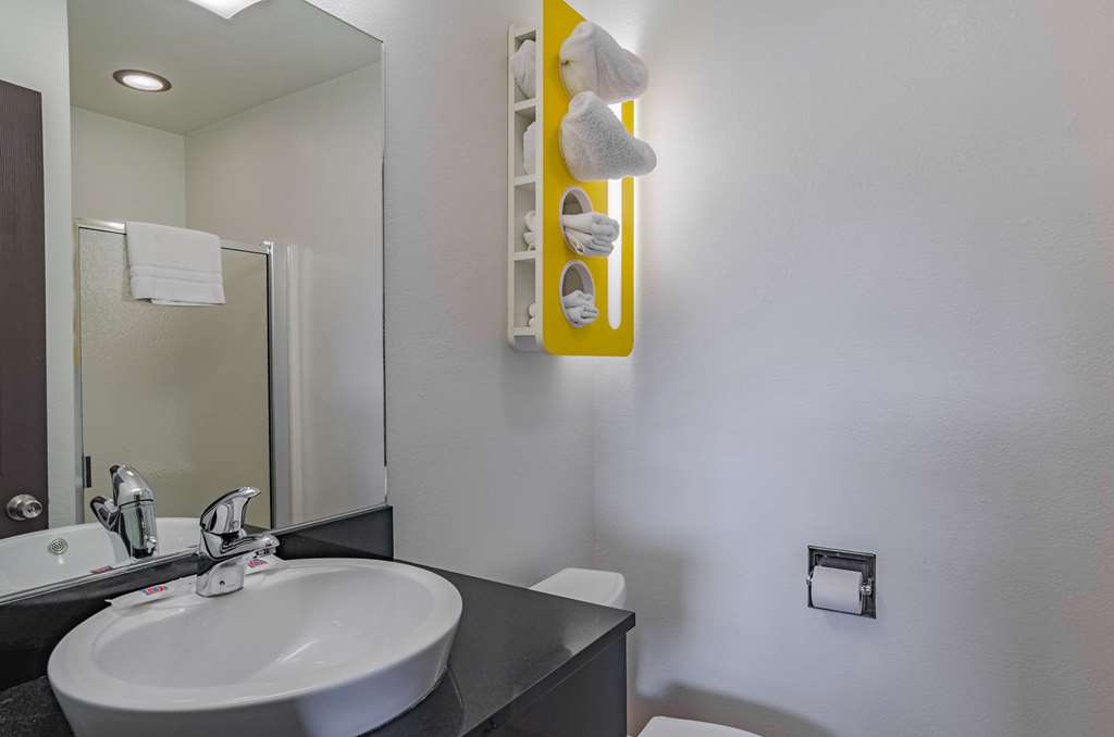 Motel 6 Riverton WY - photo 25