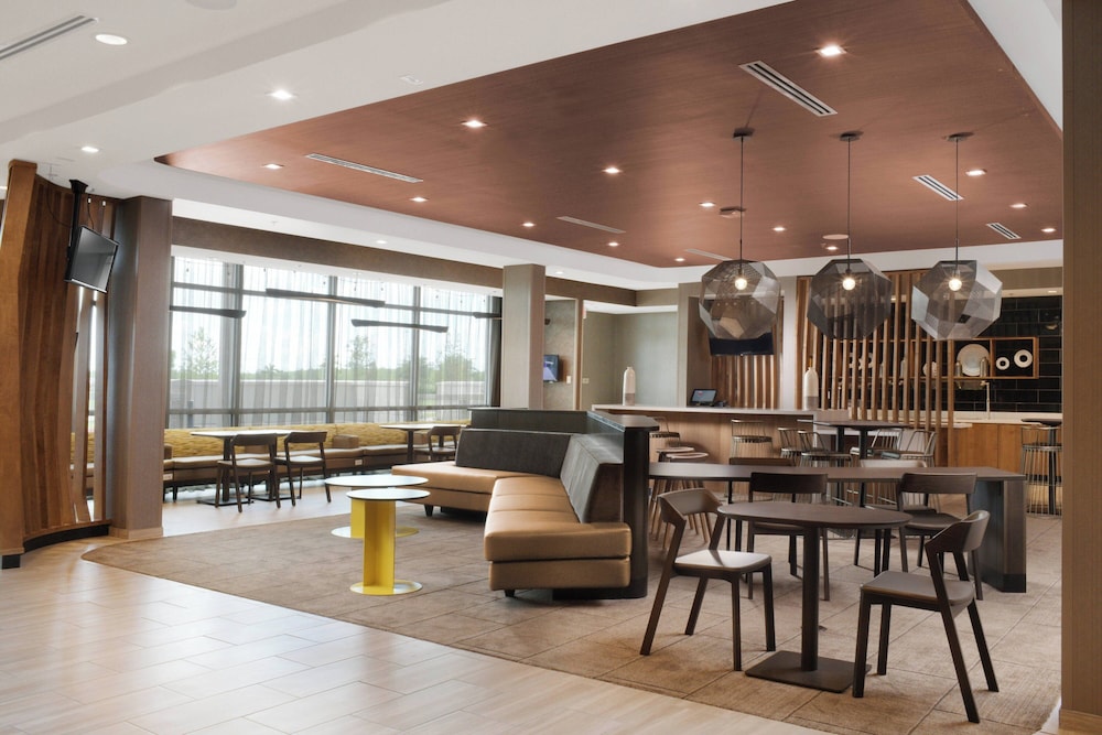 SpringHill Suites by Marriott Texas City - photo 3