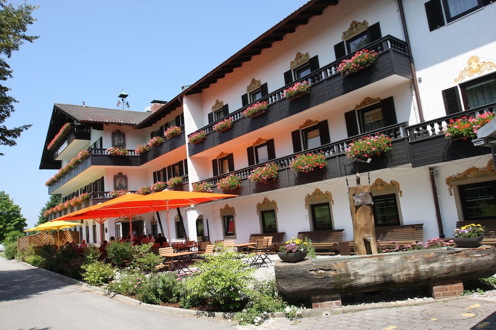 Hotel Farbinger Hof — hotel in Bernau Am Chiemsee