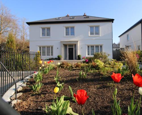 Clarinbridge Galway Large New Home — 4-Star Luxury Hotel in Gaillimh, Republic of Ireland