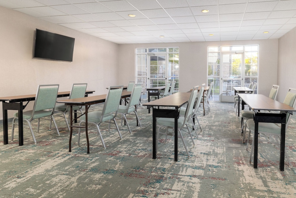 Homewood Suites by Hilton Ontario Rancho Cucamonga - photo 35
