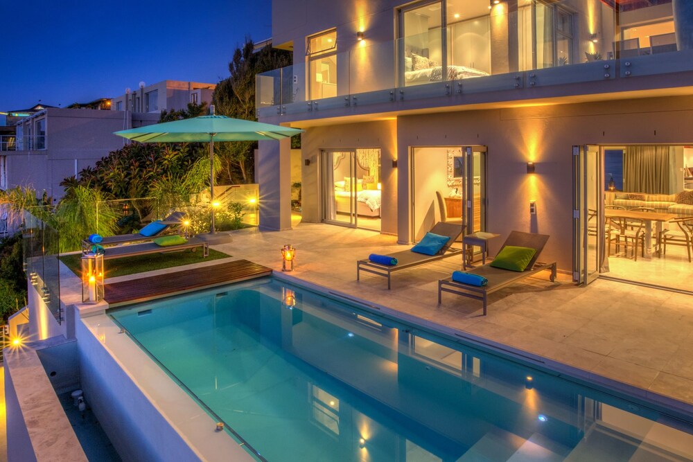 Aegea — 4-Star Luxury Hotel in Cape Town, South Africa