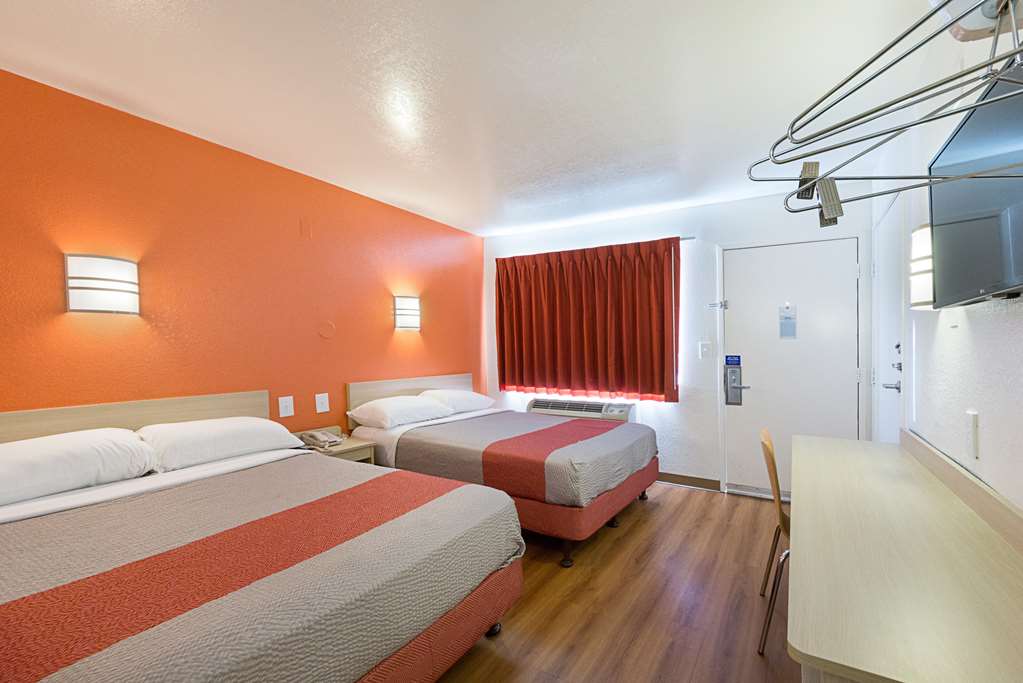 Motel 6 Mcallen TX - photo 13