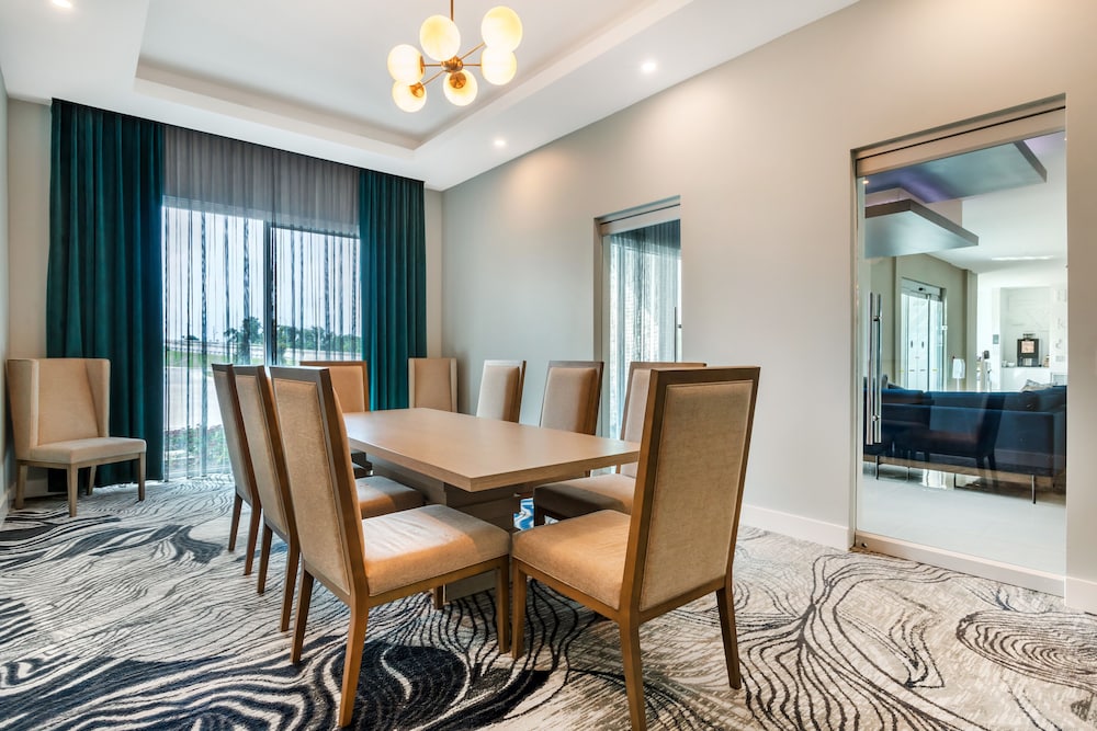 EVEN Hotel Waco University Area by IHG - photo 82