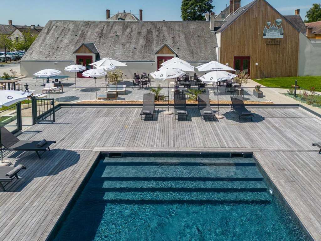 La Clef des Chateaux — hotel in Eysines
