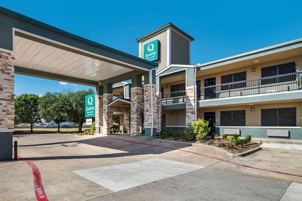 Quality Inn & Suites Garland East Dallas - photo 2