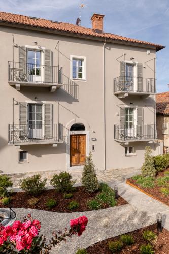 Casa Calleri — 4-Star Luxury Hotel in Briaglia, Italy