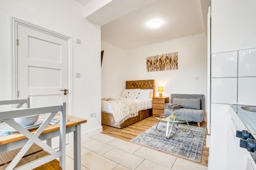 Stunning Studio in heart of LDN with garden — 4-Star Luxury Hotel in London, United Kingdom