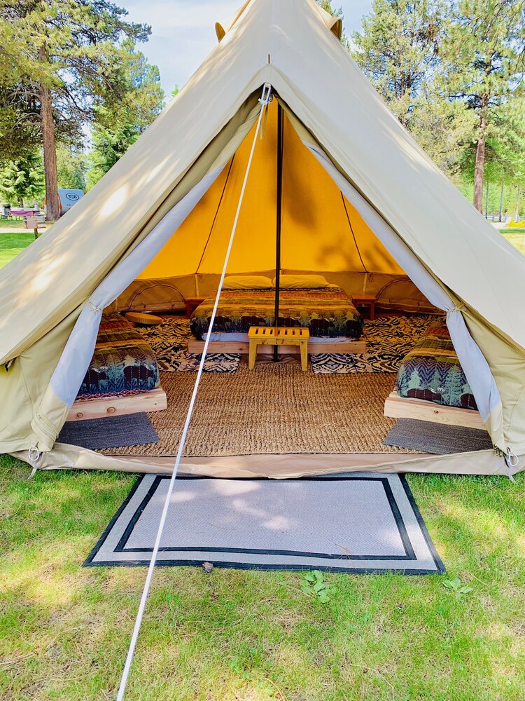 Crater Lake Resort - photo 6