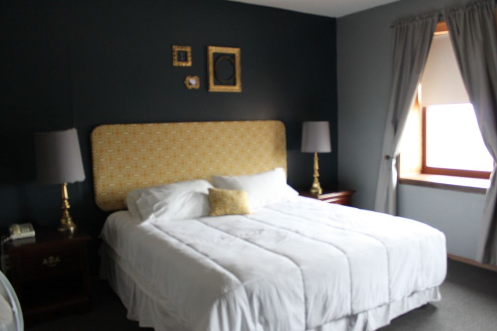Historic Calumet Inn - photo 9