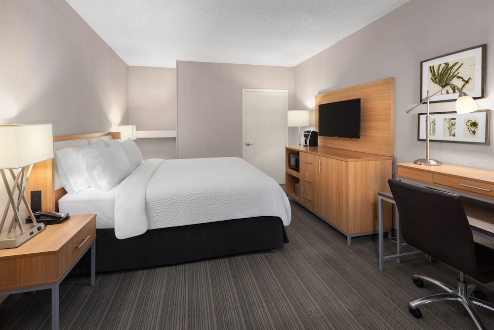 Holiday Inn El Paso West Sunland Park by IHG - photo 20