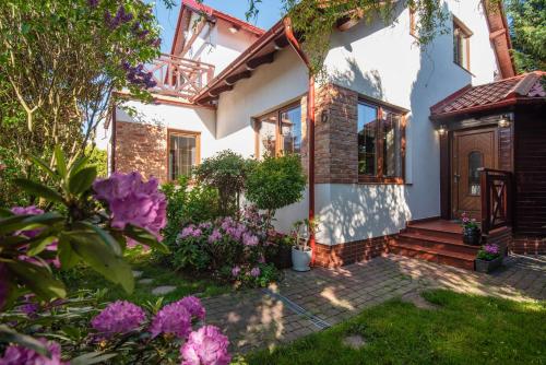 Willa Rybaczówka z ogrodem in Puck, Poland