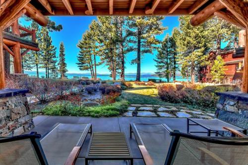 The PEAK Matterhorn 9 The Ultimate in Lakefront Luxury — 4-Star Luxury Hotel in South Lake Tahoe, United States