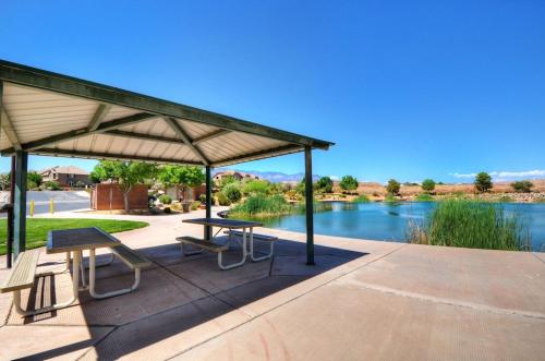 Coral Ridge Resort 4246 Cozy Beautiful Townhome With Lots Of Additional Parking - photo 9