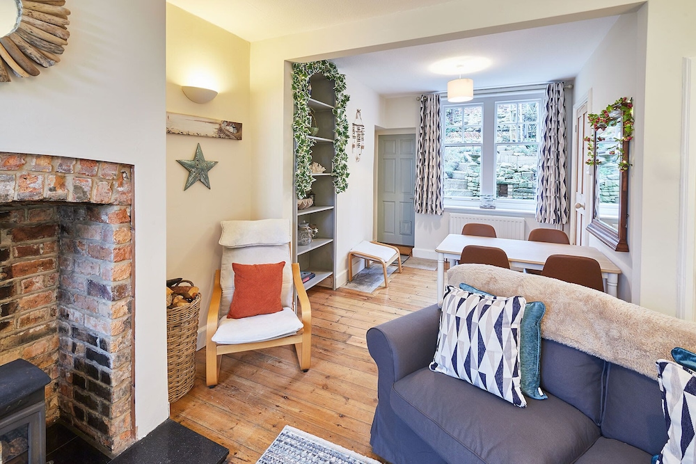 Host & Stay 1 Coastguard Cottages in Scarborough, United Kingdom