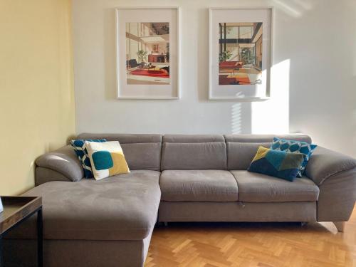 Spazioso Appartamento Vicino Al Vaticano — 4-Star Luxury Hotel in Rome, Italy