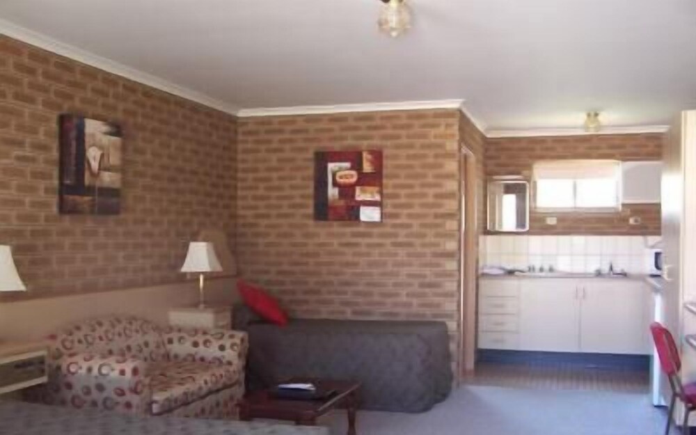Arcadia Motor Inn — Corowa — photo 4