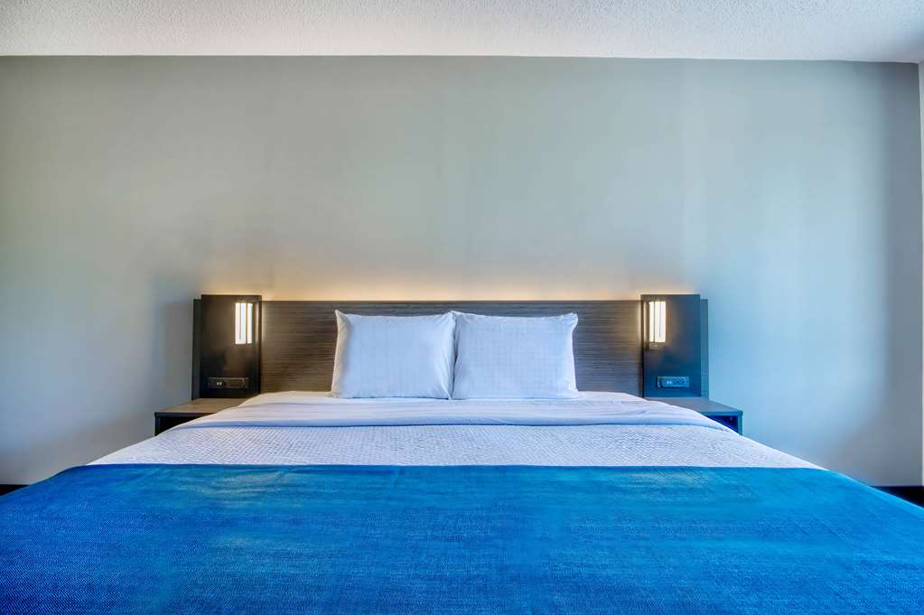 Motel 6 Jeffersonville In Louisville - photo 16