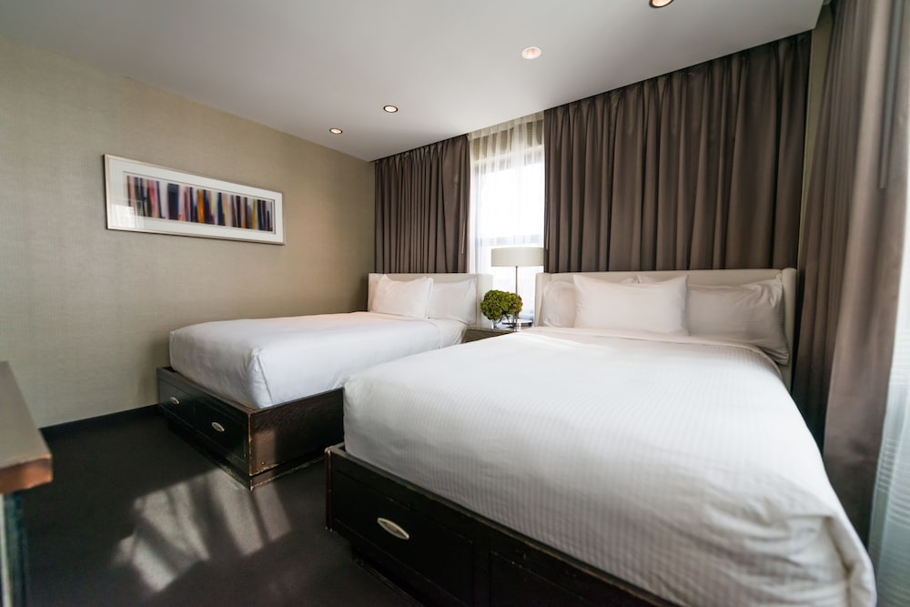 Hotel Felix River North Magnificent Mile - photo 39