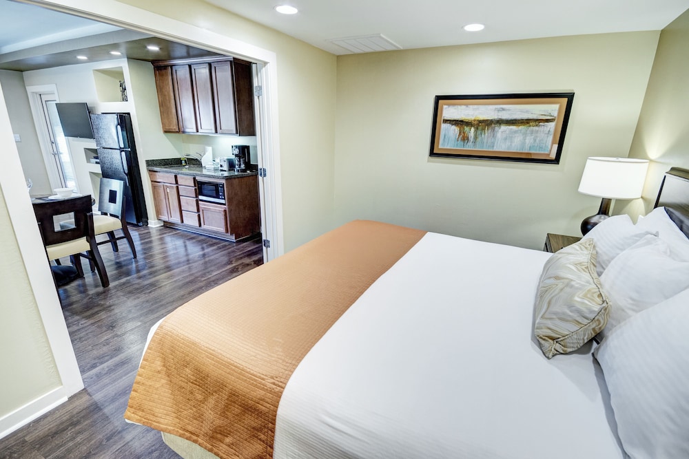 Orange Tree Resort - photo 9