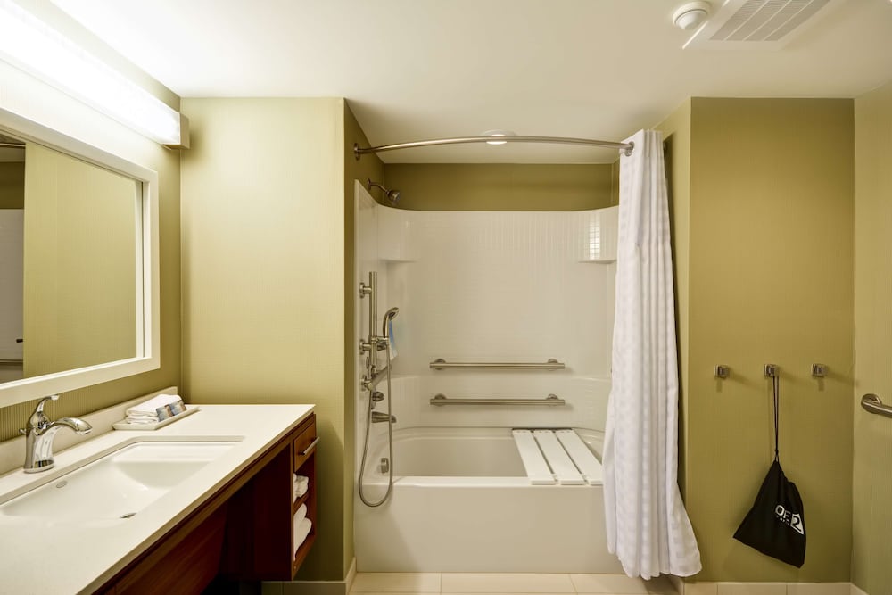 Home2 Suites by Hilton Decatur Ingalls Harbor - photo 23