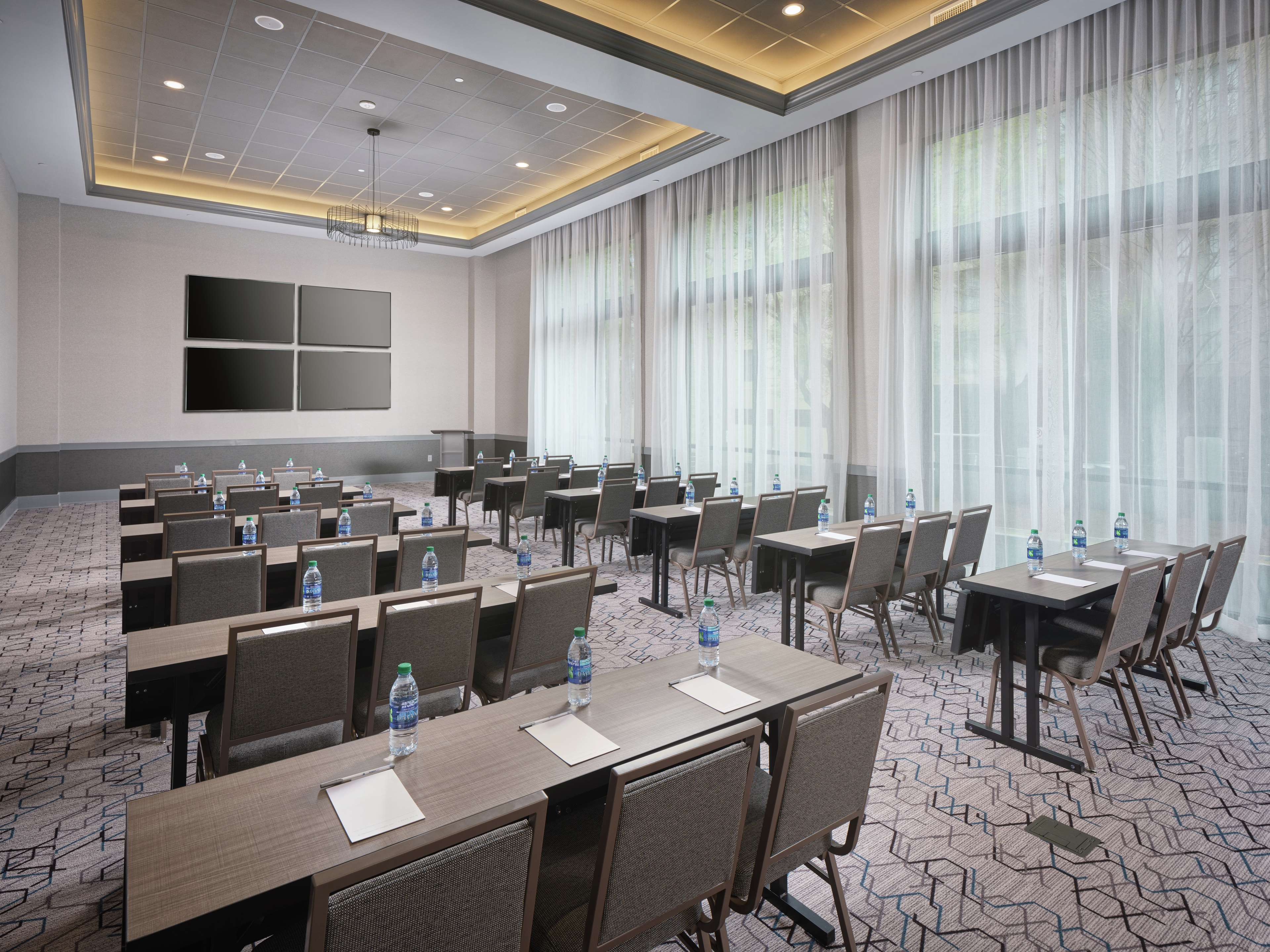 Hampton Inn & Suites Atlanta Decatur Emory - photo 20