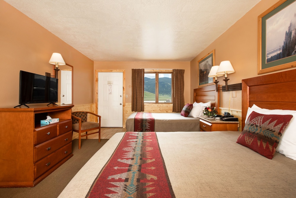 Flat Creek Inn - photo 16