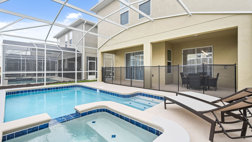 Champions Gate 6BR Private Theater Games Pool Spa - photo 35