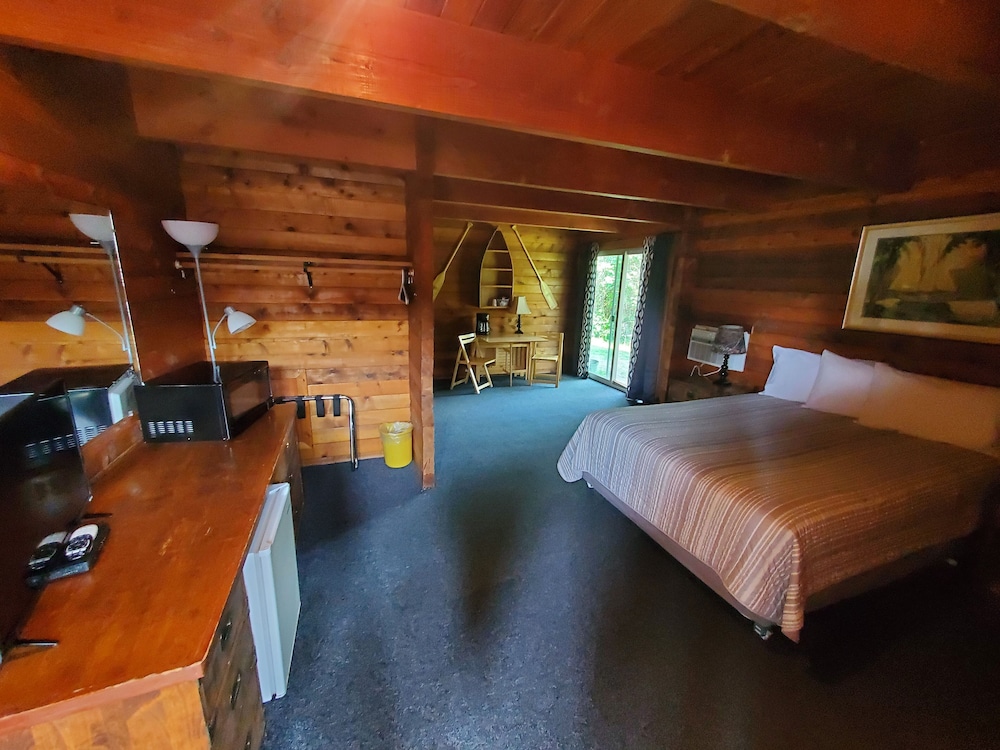 Virginian Resort - photo 15